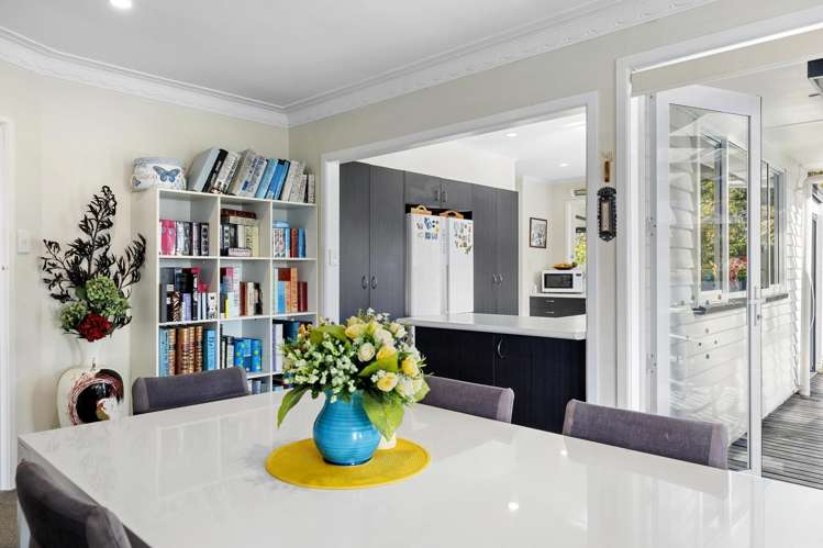 11 Earle Place Acacia Bay_9