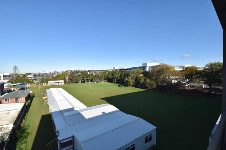 49 Main Highway Ellerslie_15