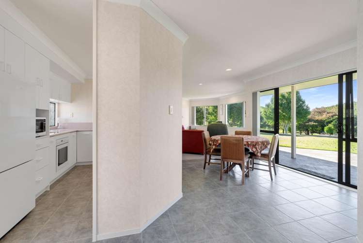 24 Julian Road Onemana_9