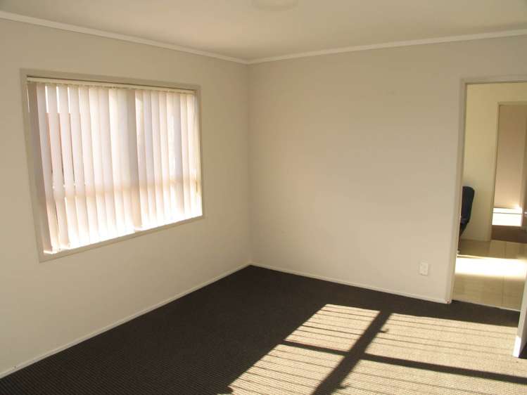 3/14 Whitmore Road Mt Roskill_3