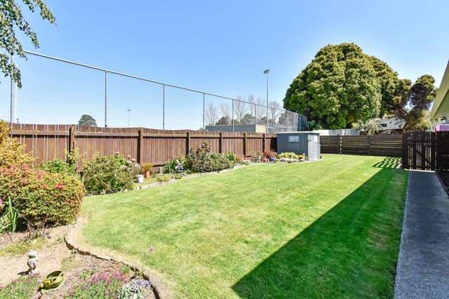 2/82 Rosehill Drive Rosehill_1