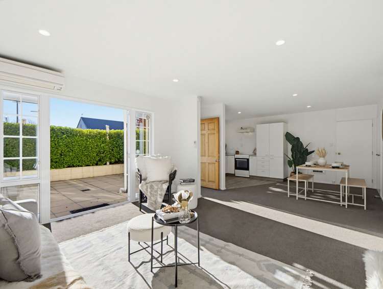 4/55 Parade Court_0