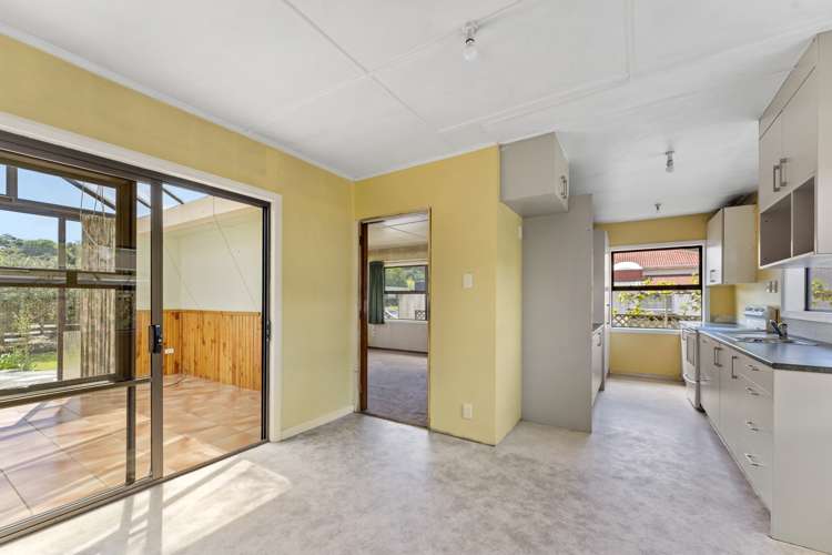 179 Saint Vincent Street Toi Toi_6