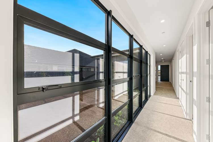 3 Henl Lane Wainui_13