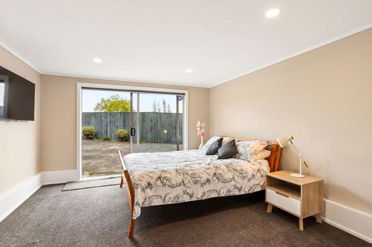 15 Atkinson Road Titirangi_16