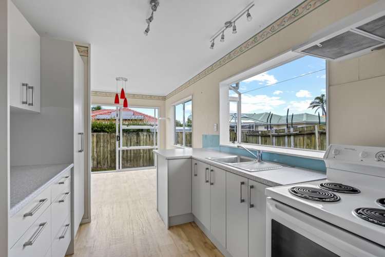 122 Florence Avenue Orewa_5