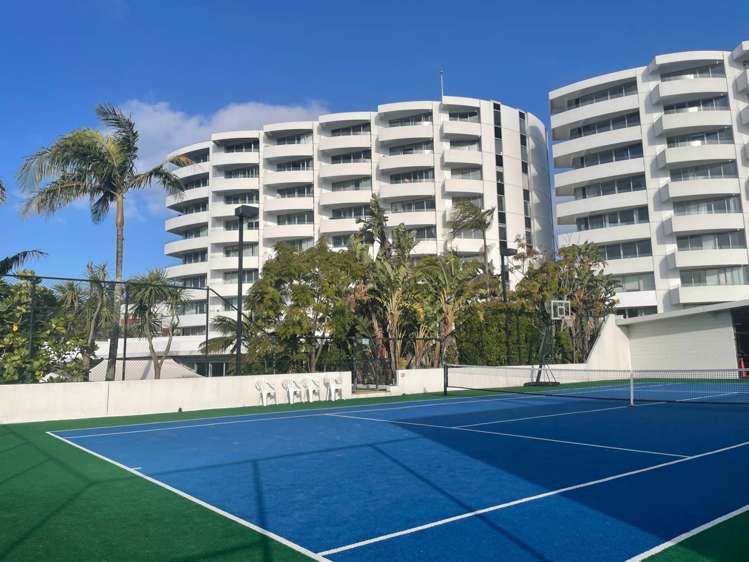 608/88 The Strand Parnell_1