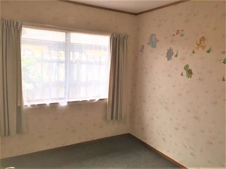 141 Parrs Cross Road Glen Eden_5