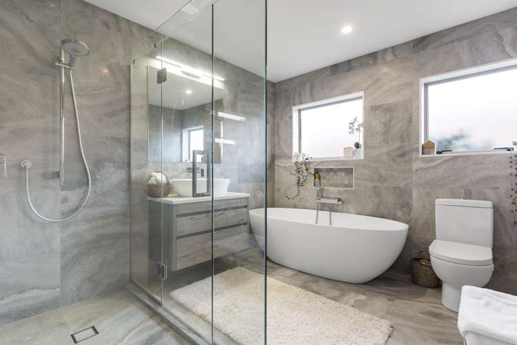 137 Mountain Road Mangere Bridge_21