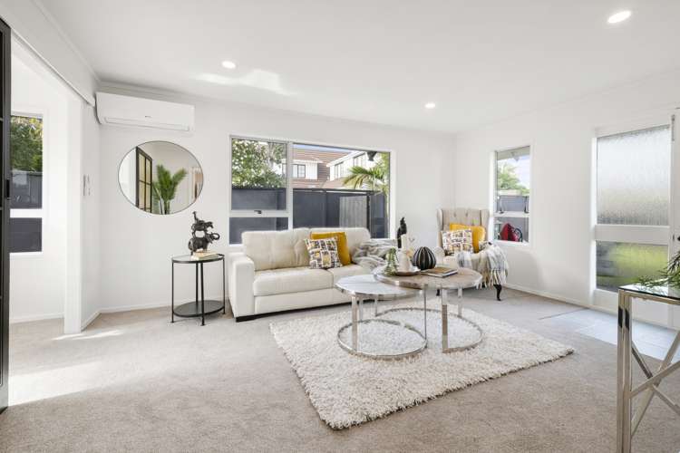 1/7a Bramley Drive Farm Cove_11