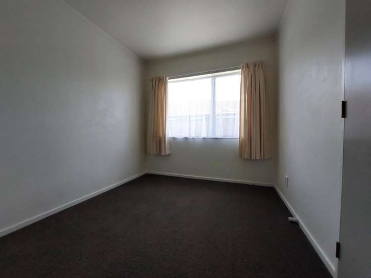 108 Amberley Avenue Highbury_11