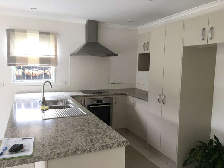 71 Maylee Crescent Gulf Harbour_6