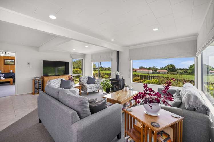 579 Belk Road Omanawa_11