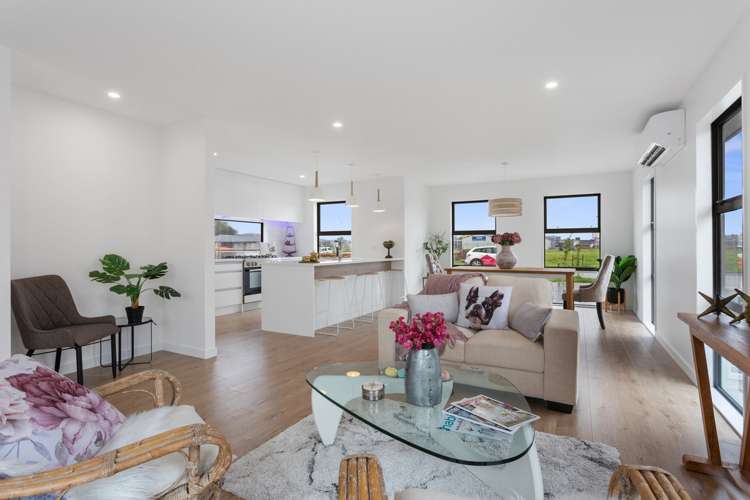 11 Merino Crescent Amberley_1