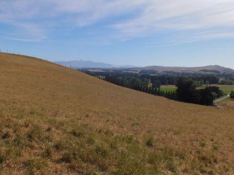 216 Broxton Road MacDonald Downs_11