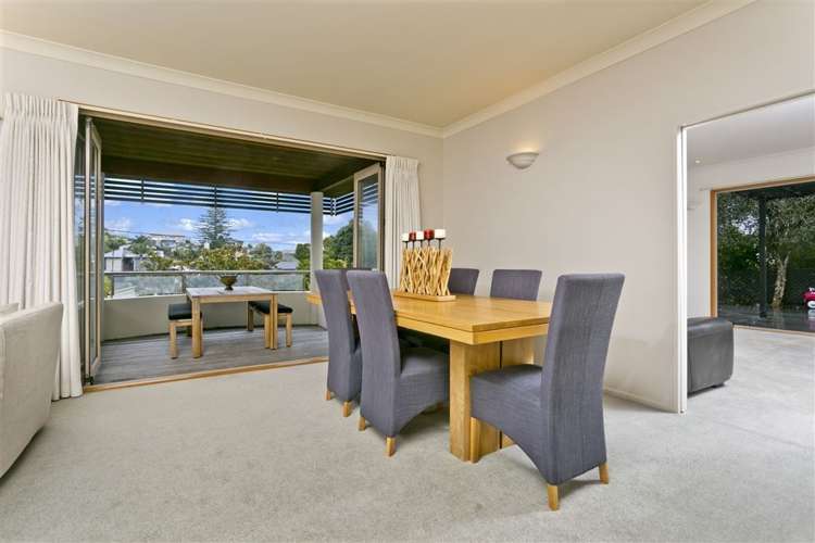 23 Braemar Road Castor Bay_11