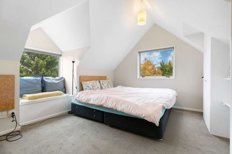 27 Lochy Road Fernhill/Sunshine Bay_10