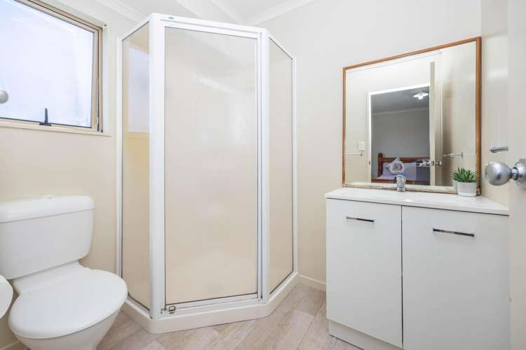 282 Thomas Road Rototuna North_16