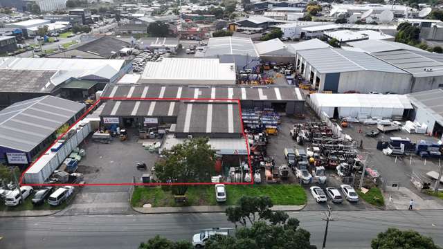 Warehouse + Office + Yard