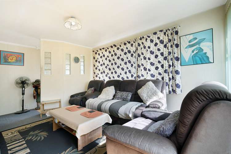 184 Glengarry Road Glen Eden_7