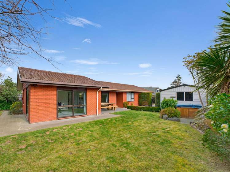 52 Valecrest Avenue_1