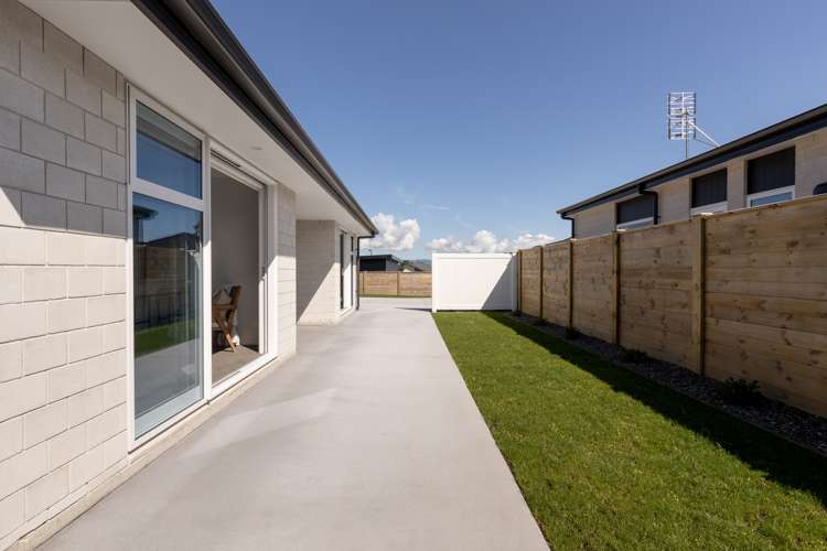 25b Augusta Rise Omokoroa_15