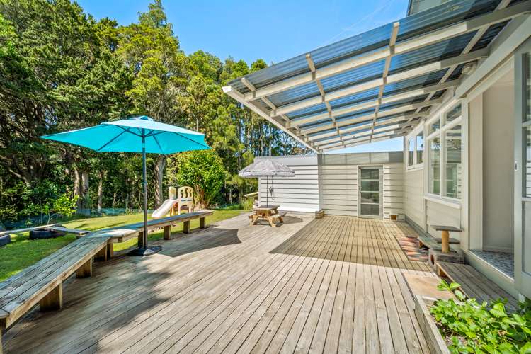 34 Awanui Crescent Matakana_9