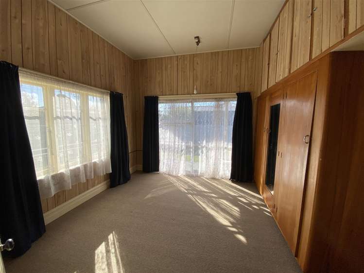 2 Seddon Street Temuka_10