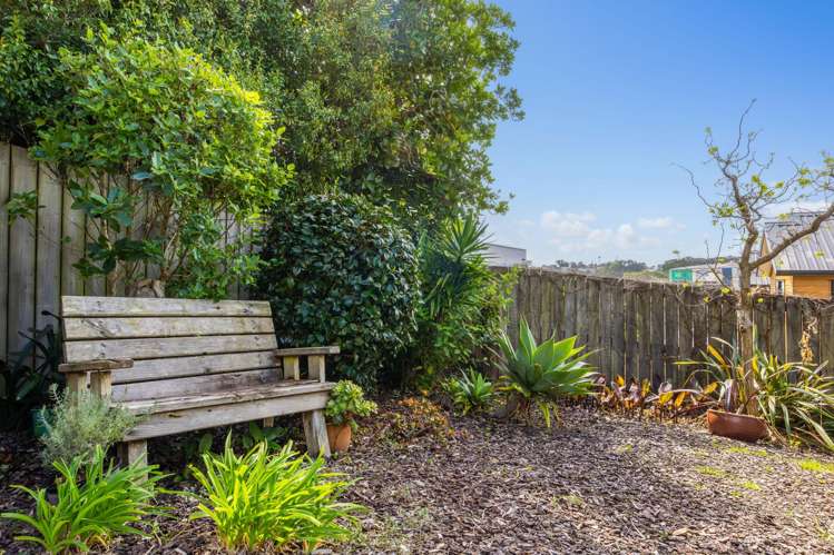 11a Rishworth Avenue Stanmore Bay_1