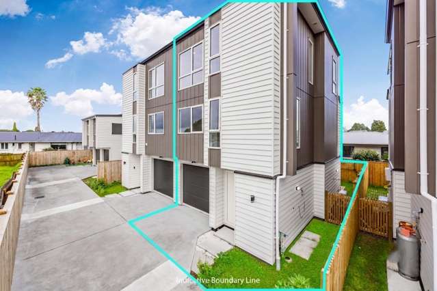 4 Beddy & 3 baths at Best Price!