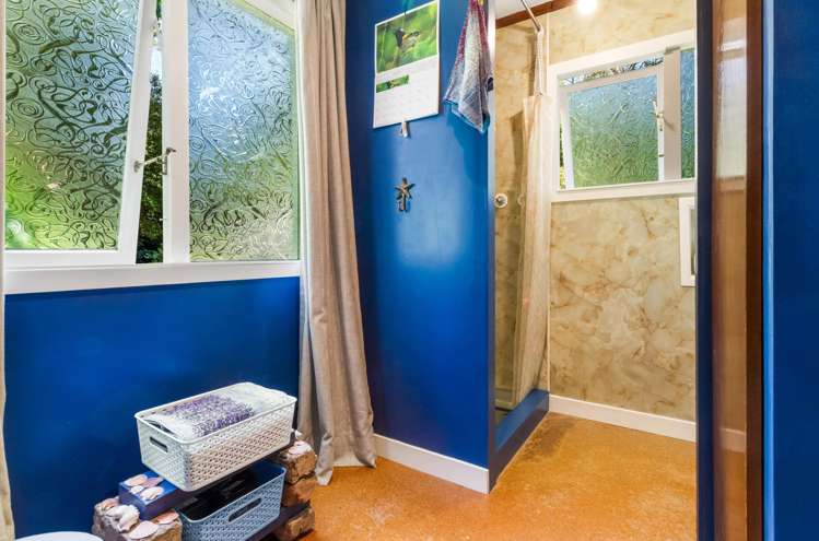 235 Ocean View Road Oneroa_15