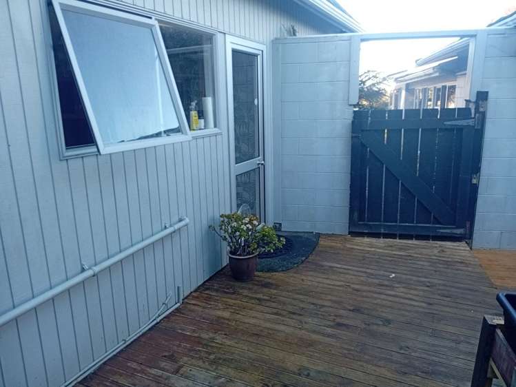 19 John Road Stanmore Bay_8