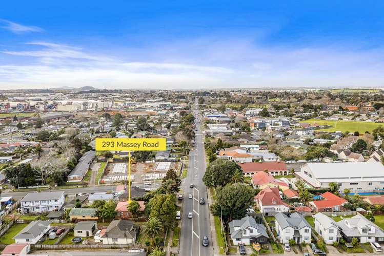 293 Massey Road Mangere East_15