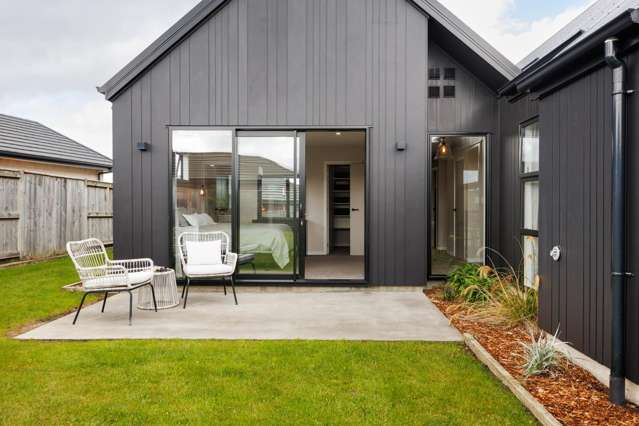 4 Sardinia Grove Fitzherbert_2