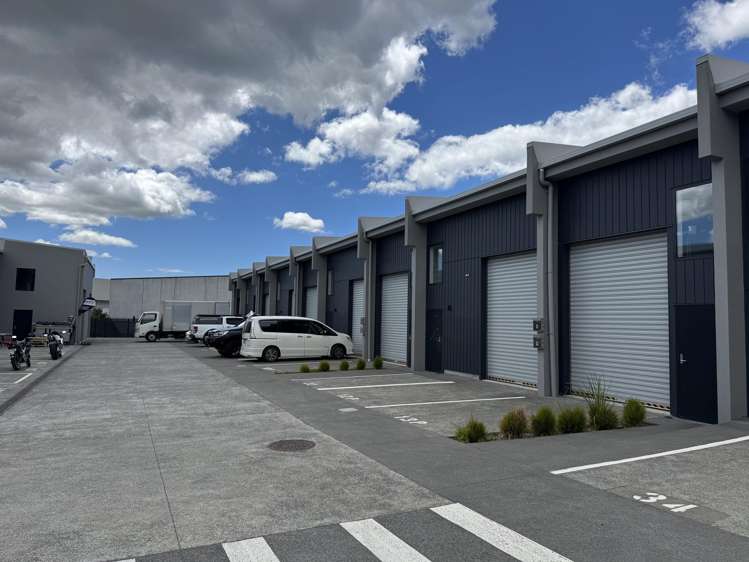 7/4 Spring Garden Avenue Westgate_1