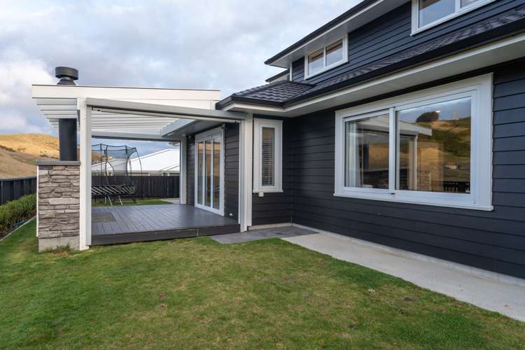 100 Melksham Drive Churton Park_30