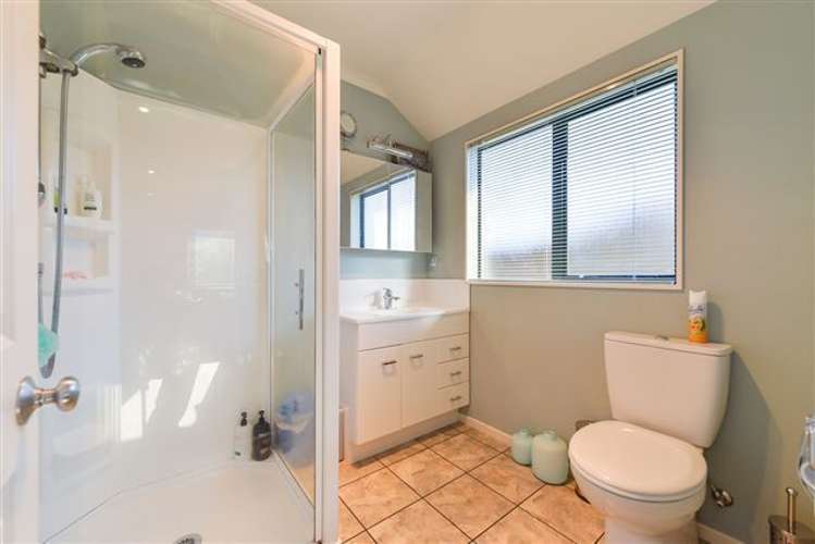 44 Tennyson Avenue Kelvin Grove_12