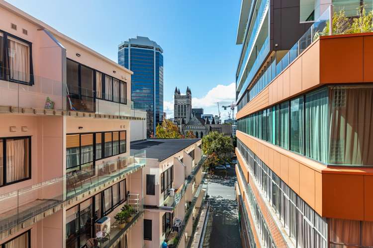 6d/125a Hobson Street Auckland Central_7