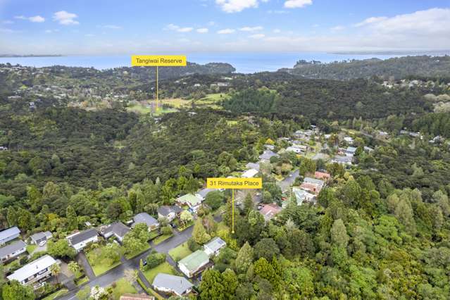 31 Rimutaka Place Titirangi_4