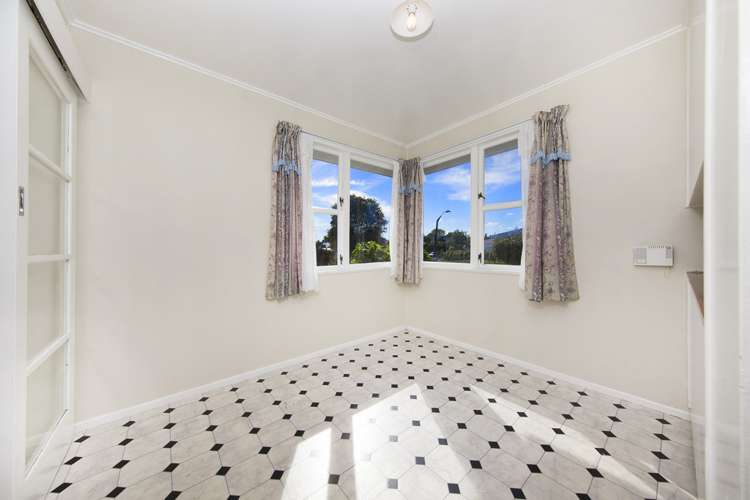 41 Nile Road Kelston_6