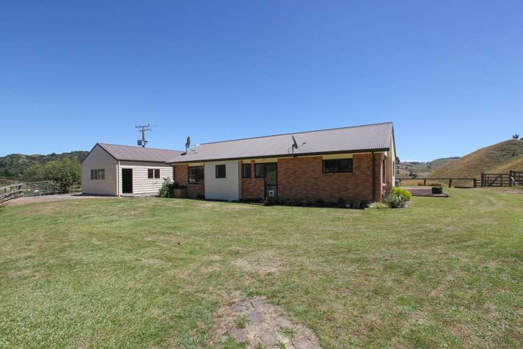 1543a Waingaro Road Glen Massey_14