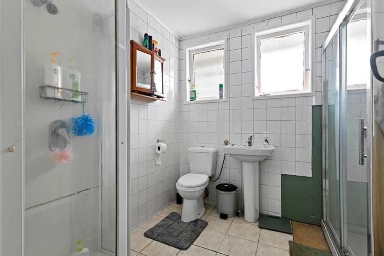 6 Geoffrey Place Mangere East_5