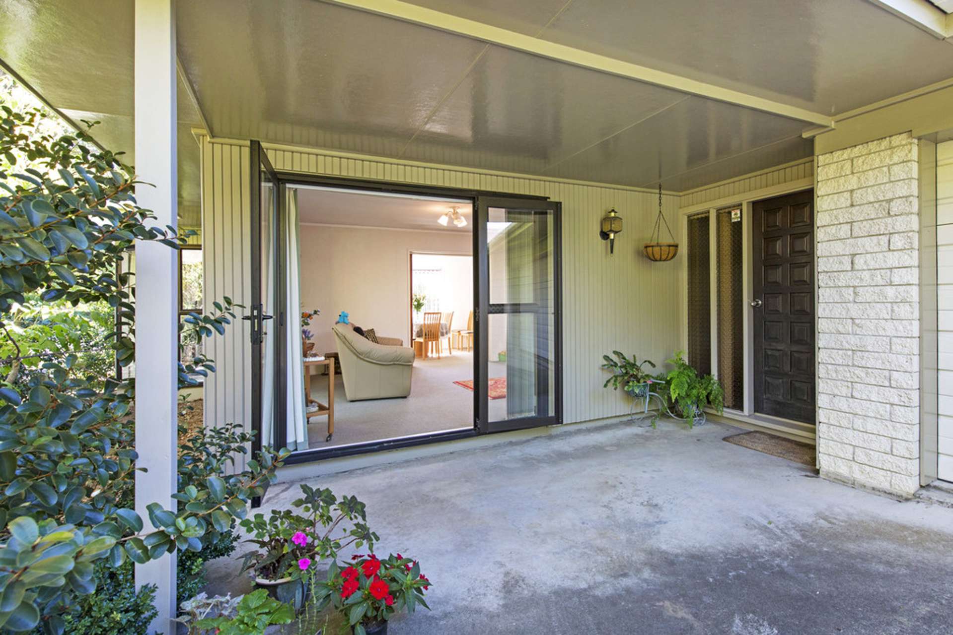 122 Fisher Parade Sunnyhills_0