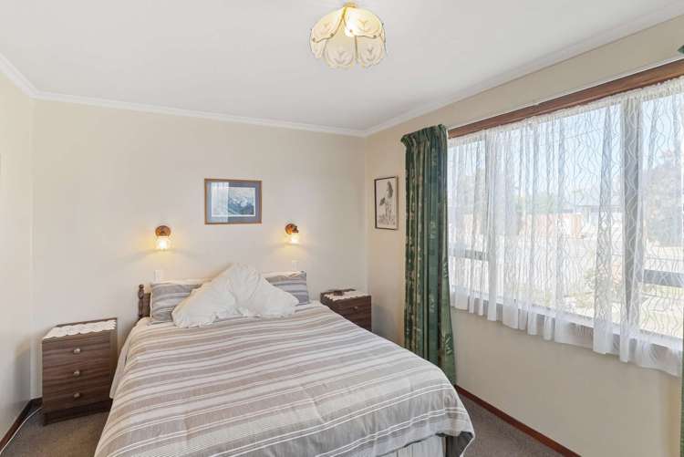 5 Bideford Place Dallington_5