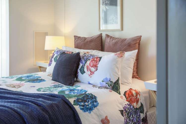 47 Dillons Point Road Islington_13