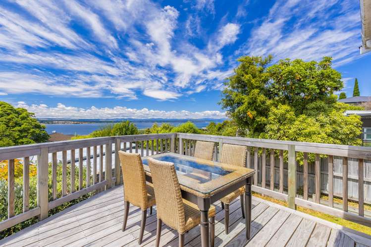 17 Besley Place Acacia Bay_1