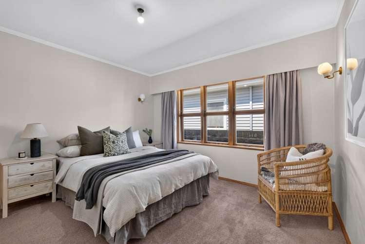 300 Kennedy Road Onekawa_13