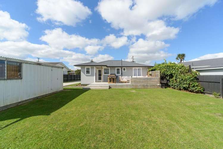  8 Peters Avenue Cloverlea_1