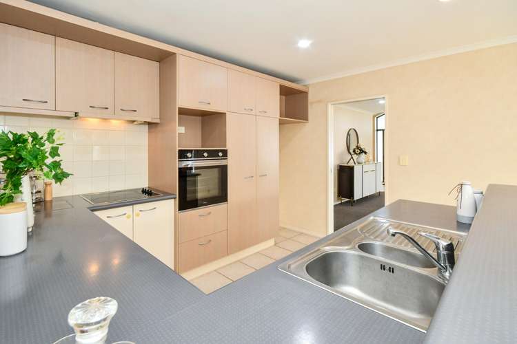 84 Redcastle Drive East Tamaki_6