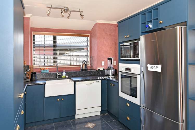 12 Otia Drive Richmond_7